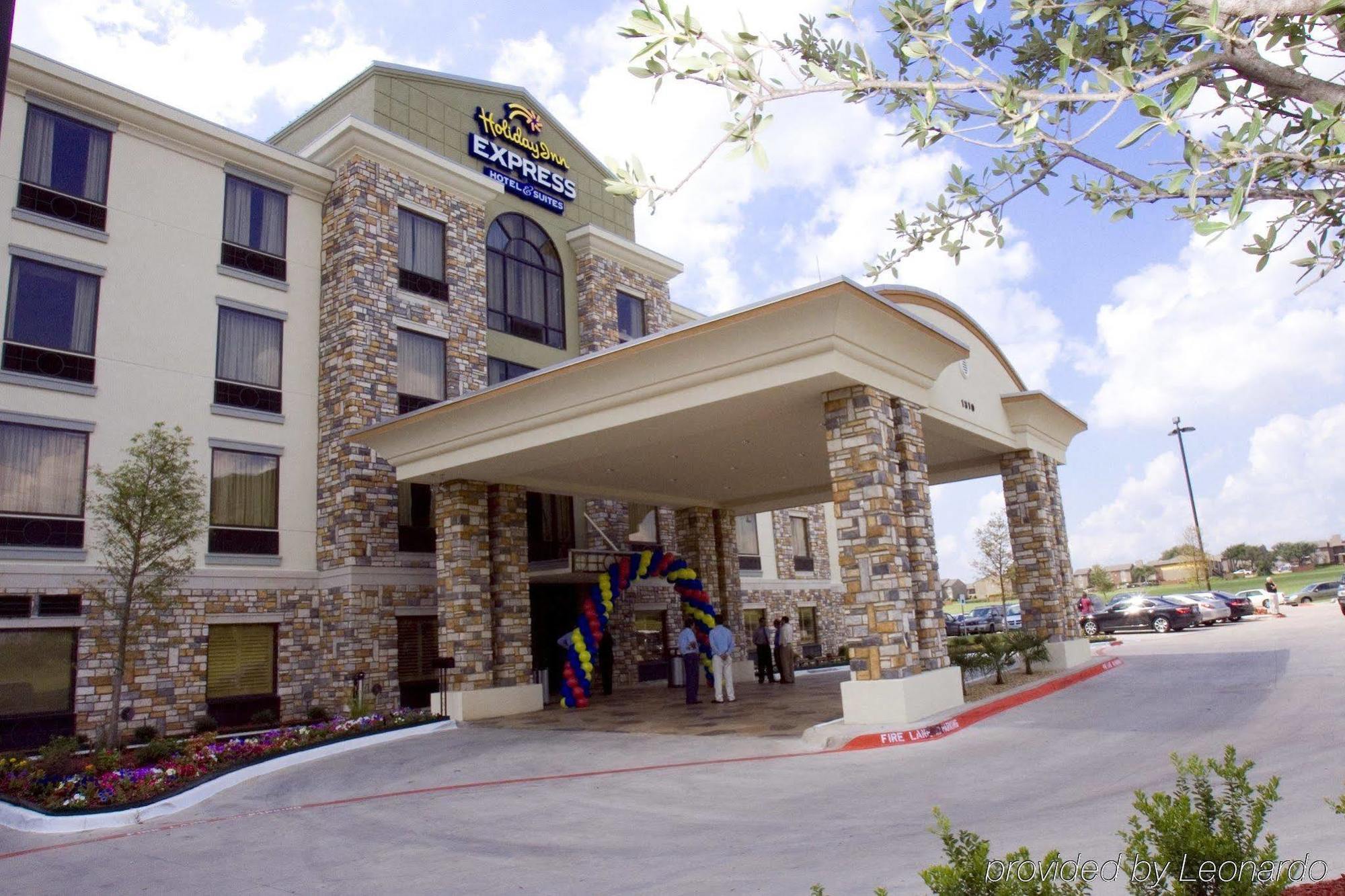 Holiday Inn Express Hotel & Suites Dallas South - Desoto, An Ihg Hotel Екстер'єр фото